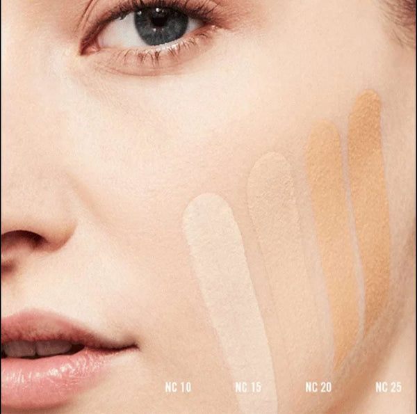 NC 20 Mac Moisture SPF 15 Foundation 30ML